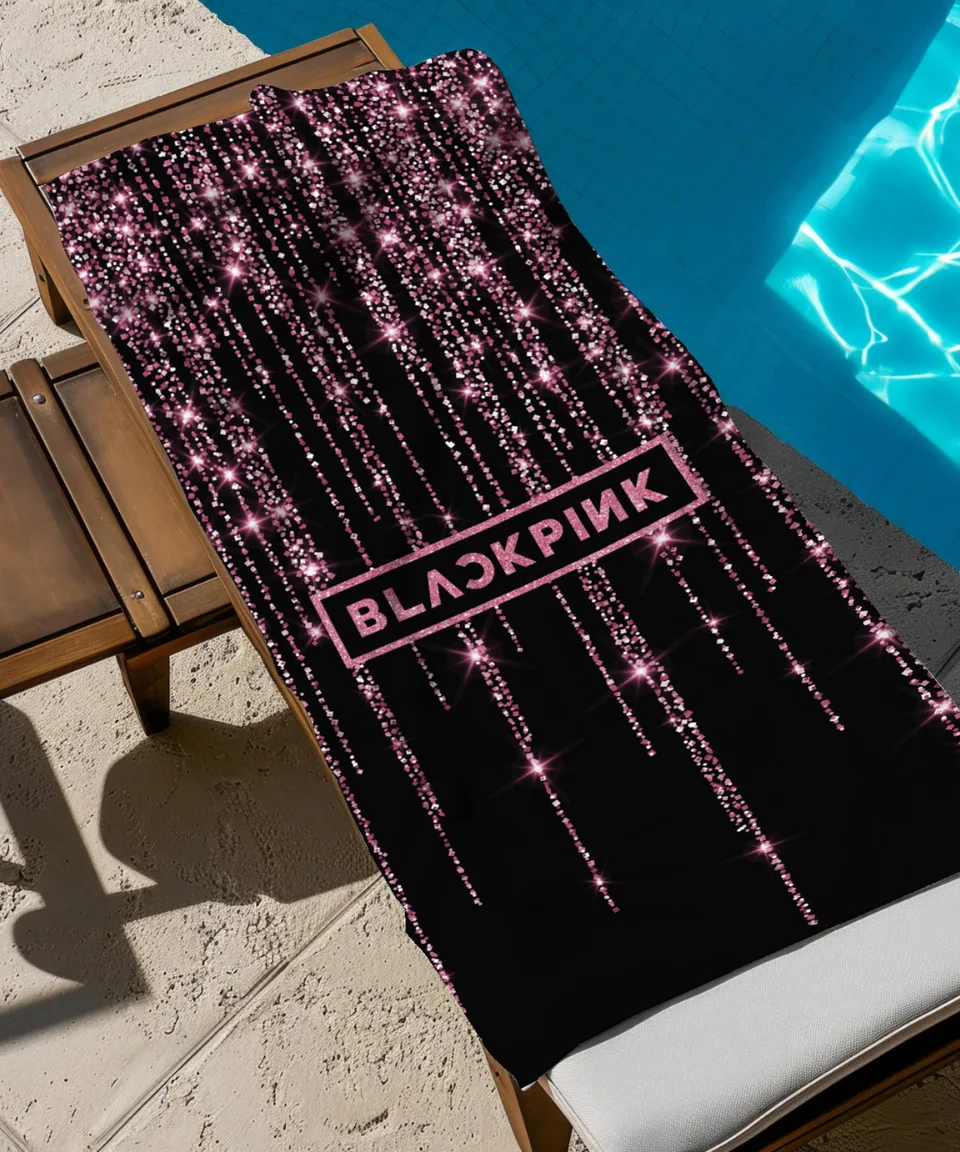 K-Pop Kız Grubu Temalı Siyah Pembe Simli Plaj Havlusu