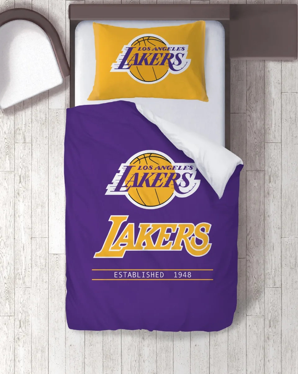 Mor Zeminde Basketbol Takımı Logolu Tek Kişilik Nevresim Takımı