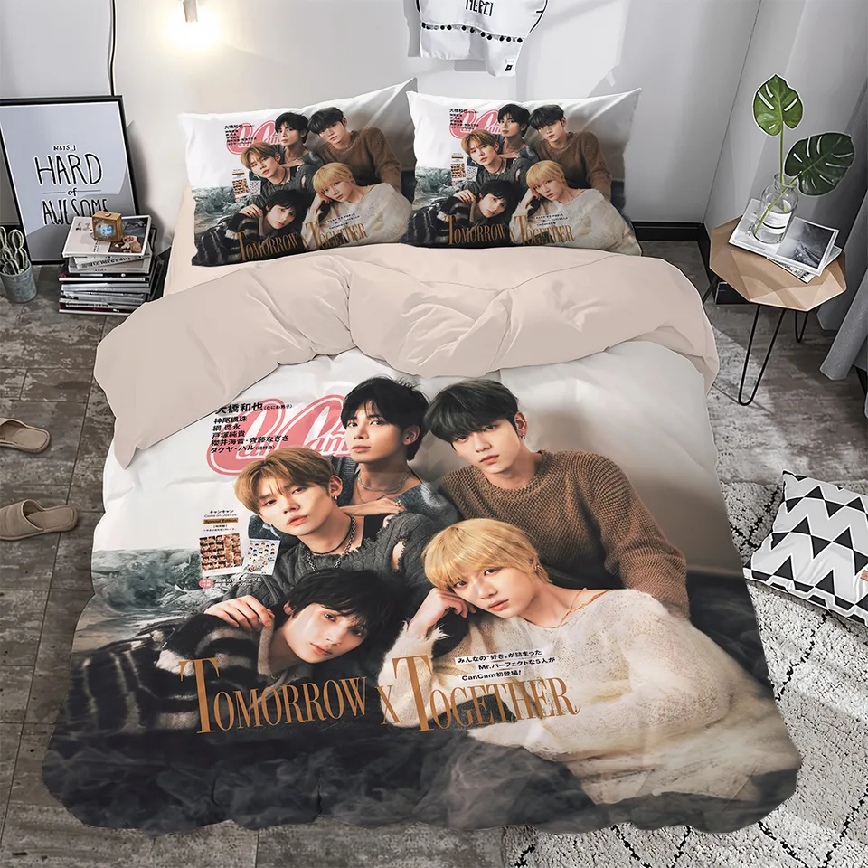 K-Pop Erkek Grubu Dergi Kapağı Temalı Çift Kişilik Nevresim Takımı