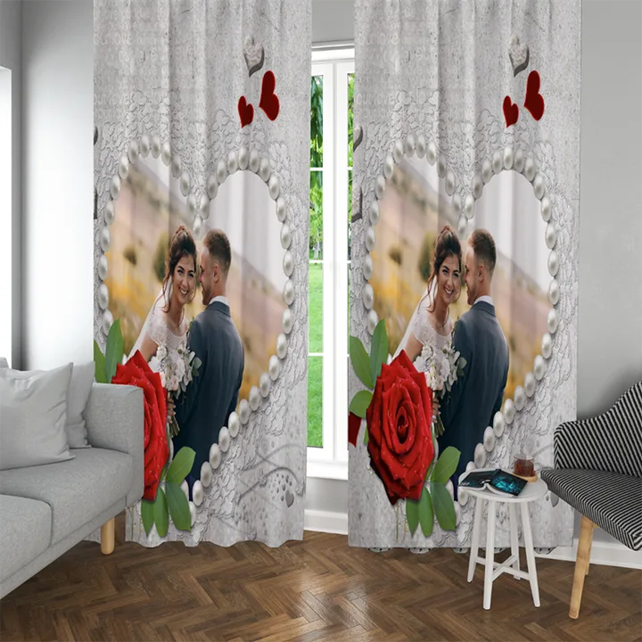 İnci Kalp ve Kırmızı Gül Fon Perde